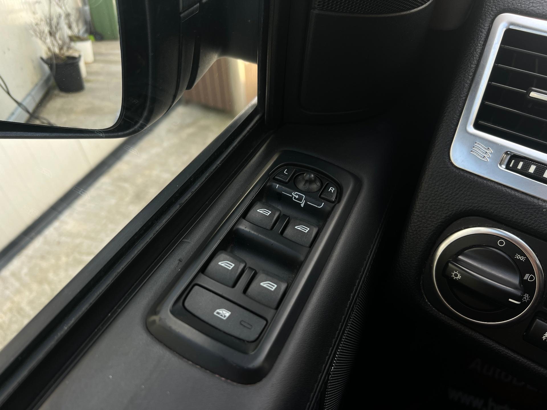 Land Rover-Range Rover Sport