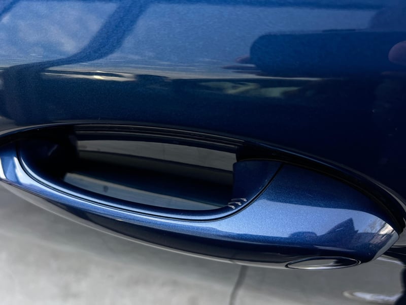 Car Thumb