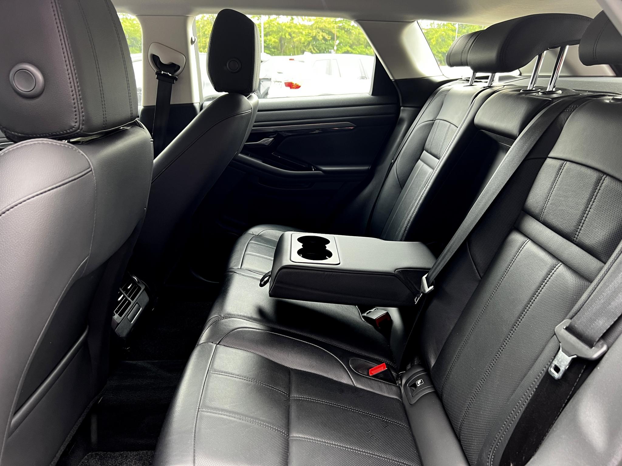 Land Rover-Range Rover Evoque