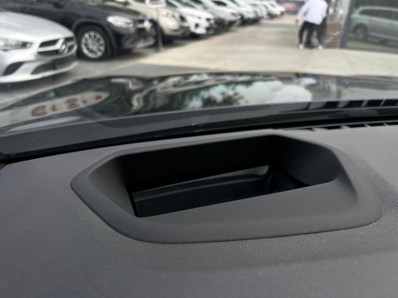 Car Thumb
