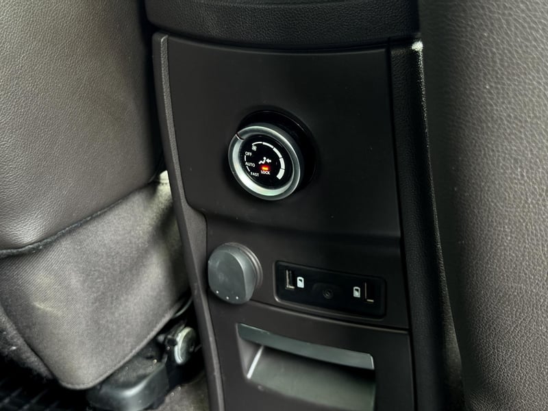 Car Thumb
