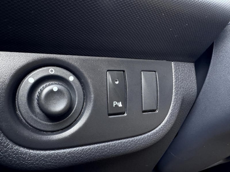 Car Thumb