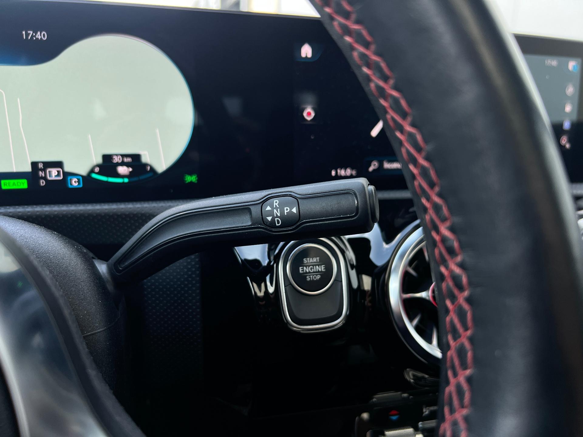 Mercedes-Benz-CLA