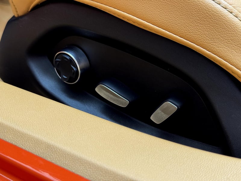Car Thumb