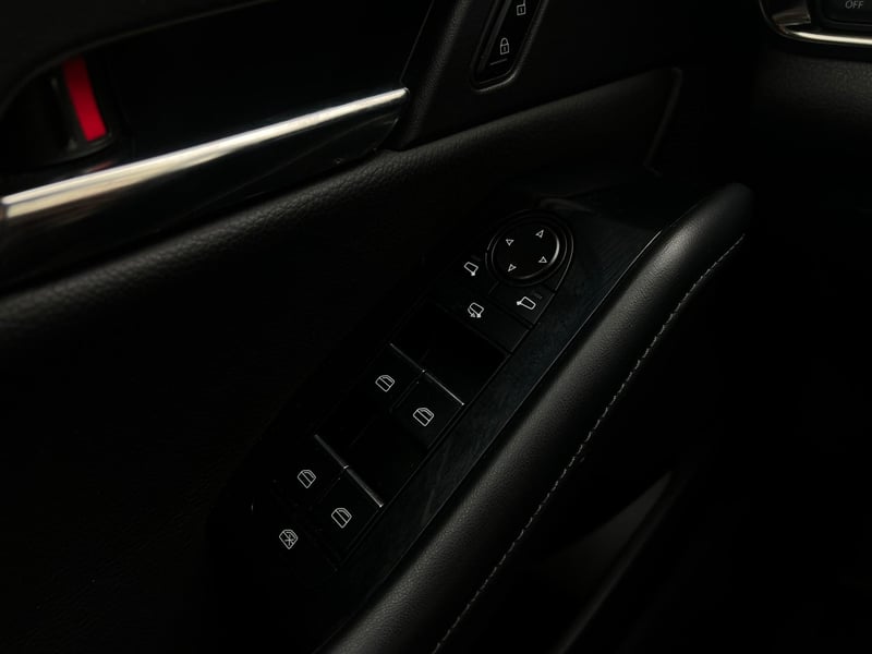 Car Thumb