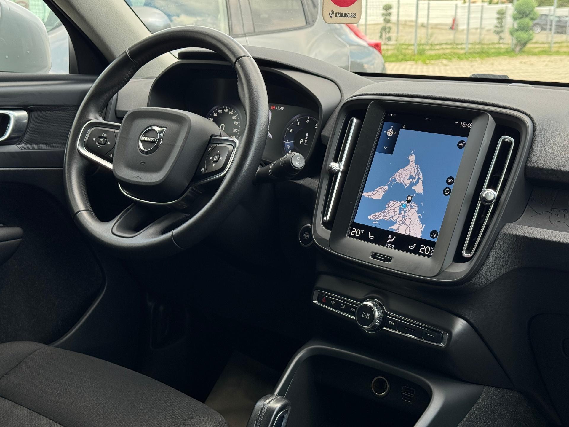 Volvo-XC 40
