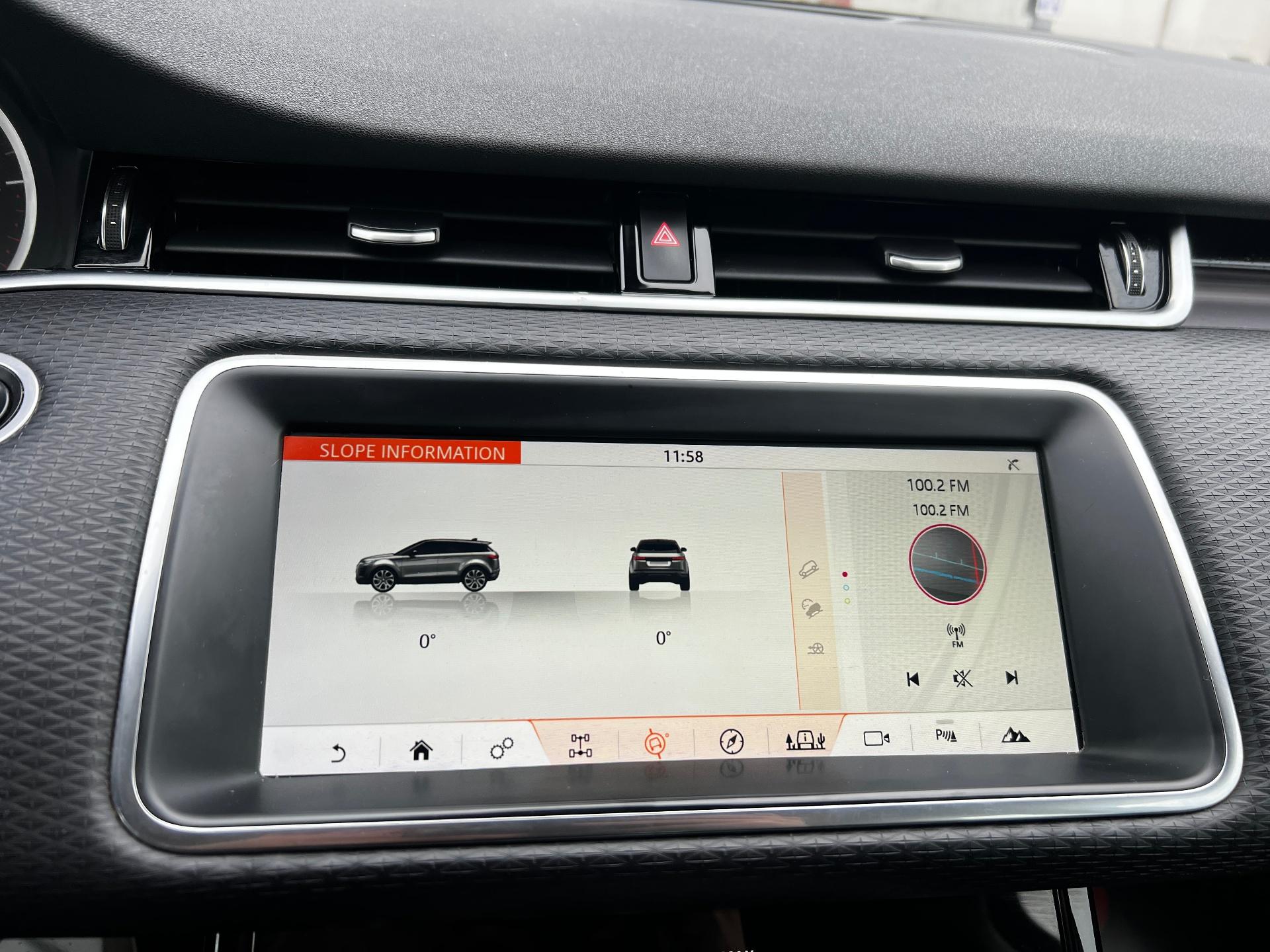 Land Rover-Range Rover Evoque