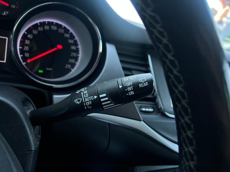 Car Thumb