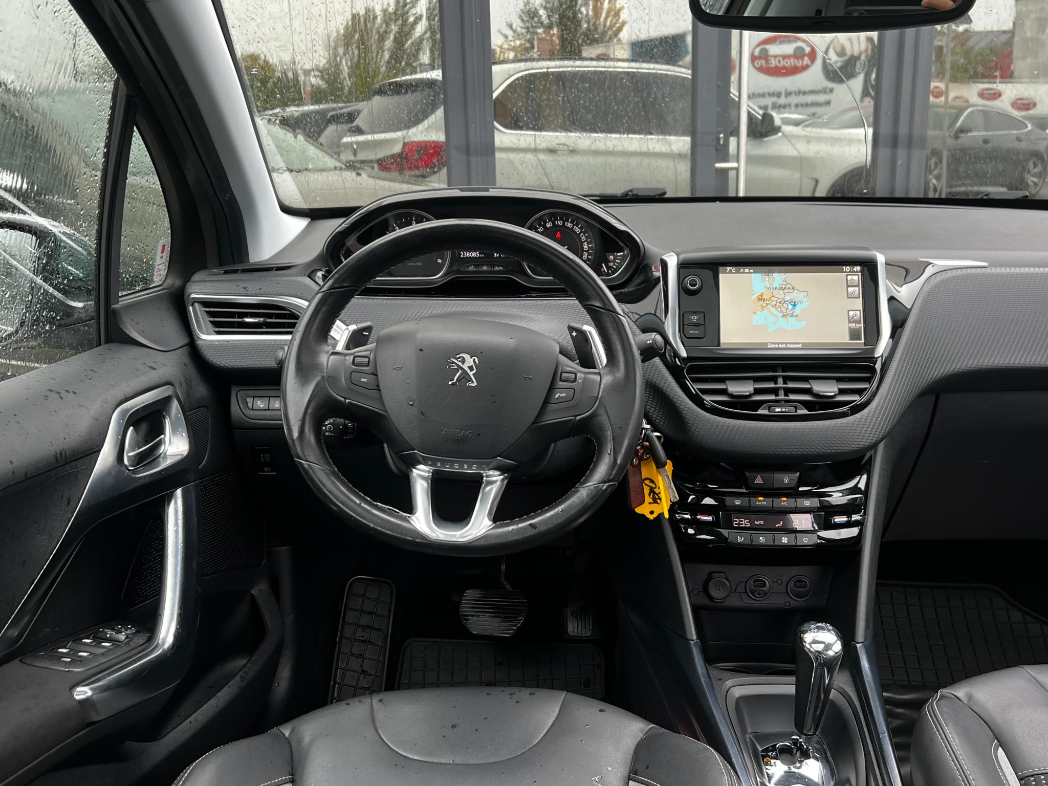 Peugeot-2008