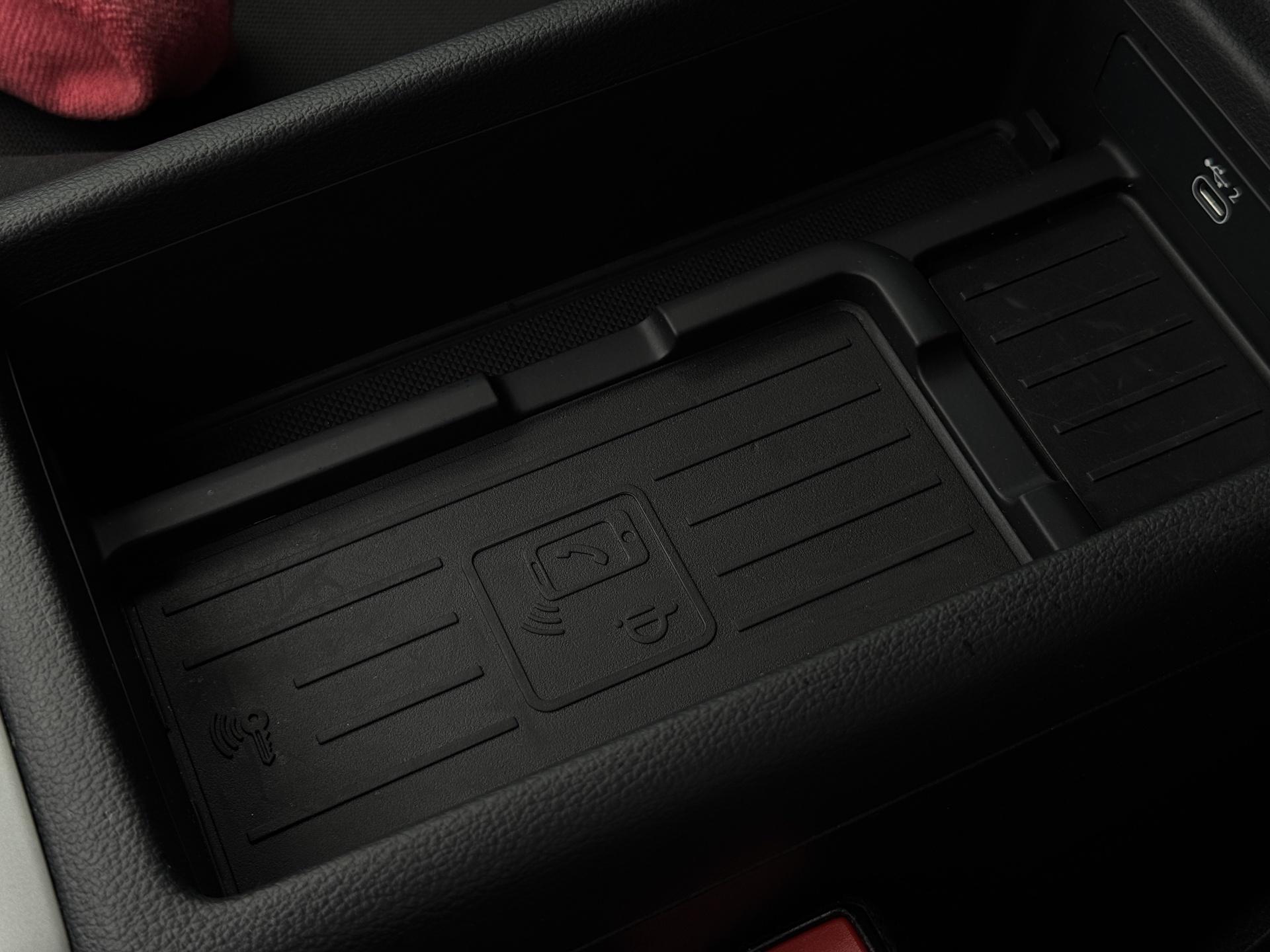Audi-A4