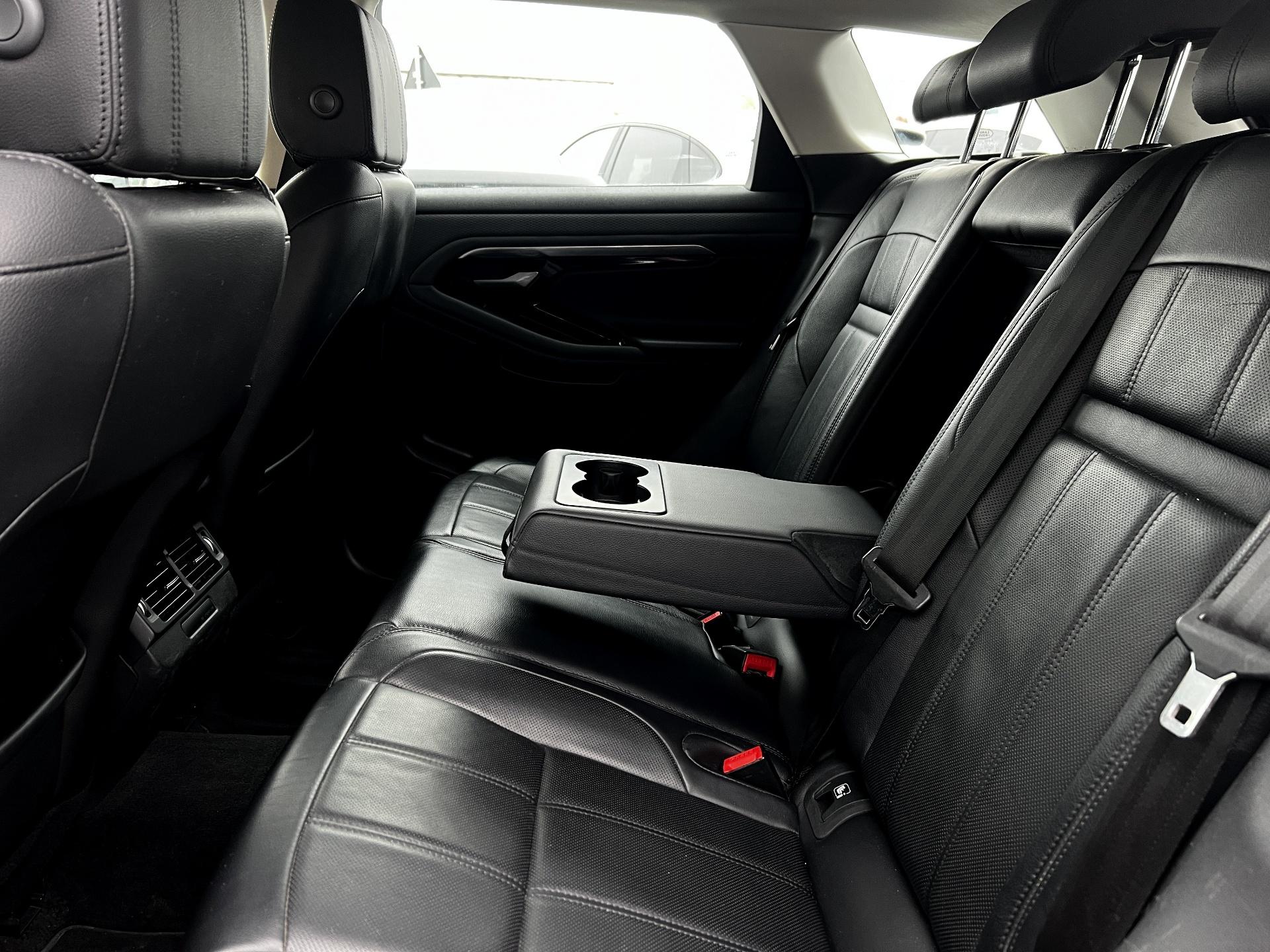 Land Rover-Range Rover Evoque