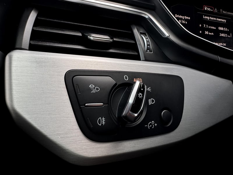 Car Thumb