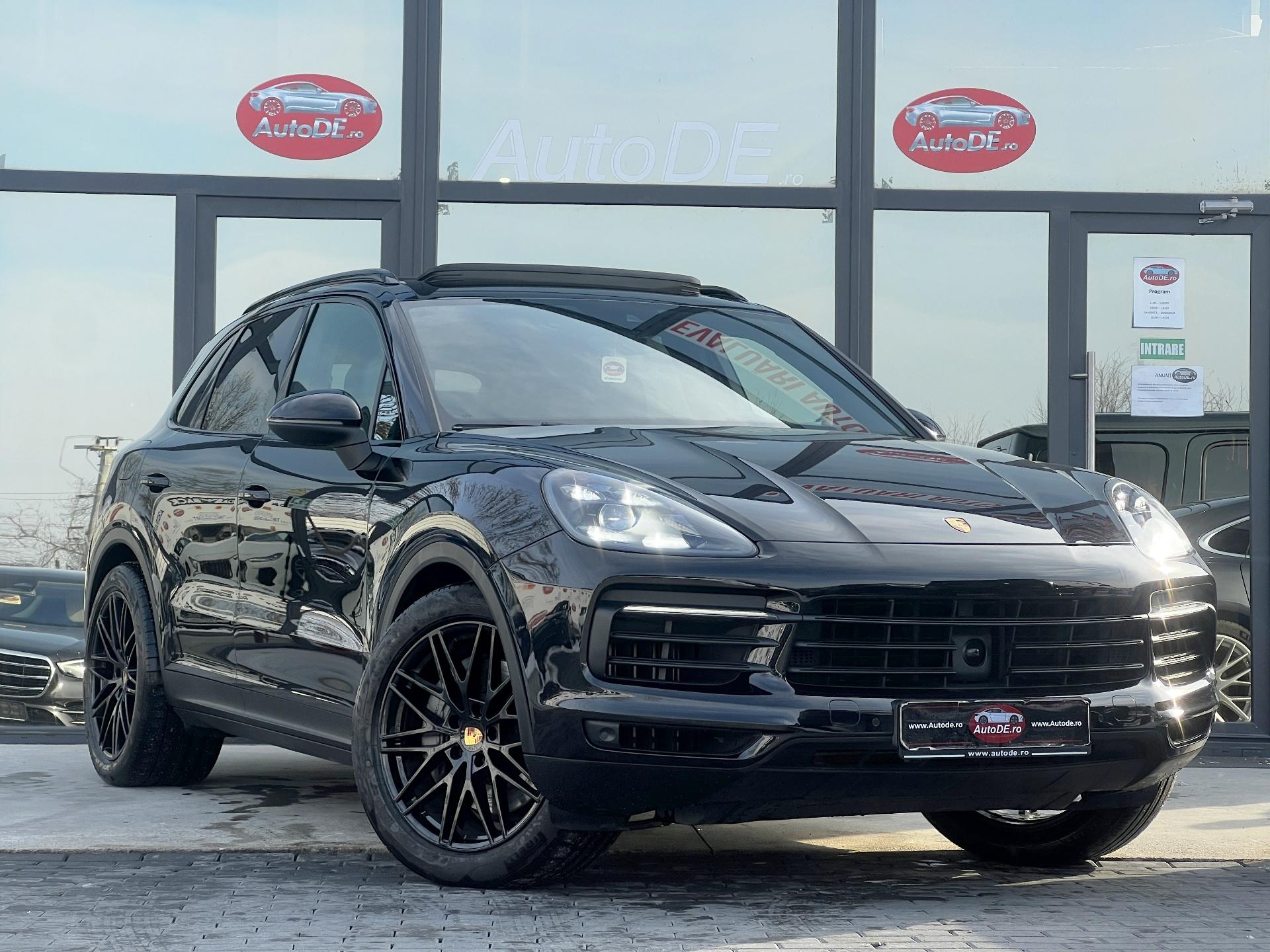 Porsche-Cayenne