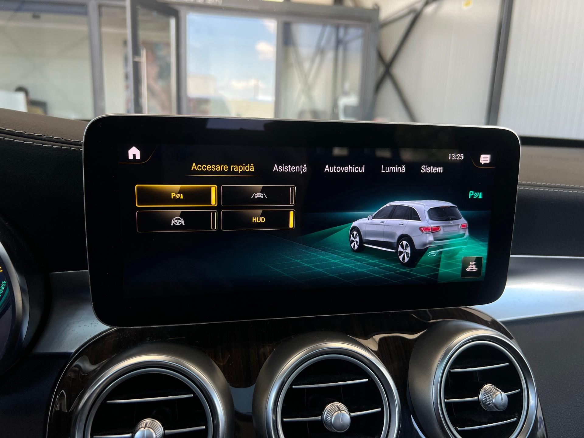 Mercedes-Benz-GLC