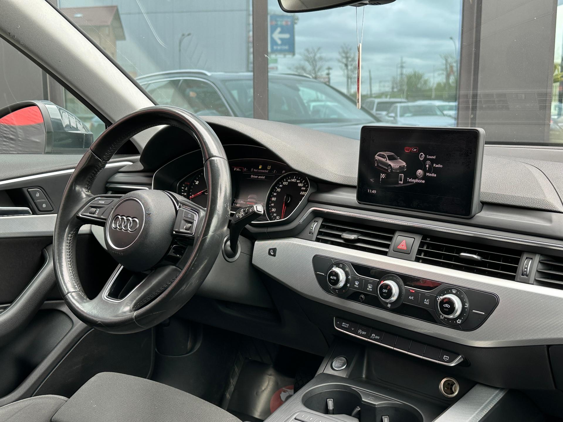 Audi-A4