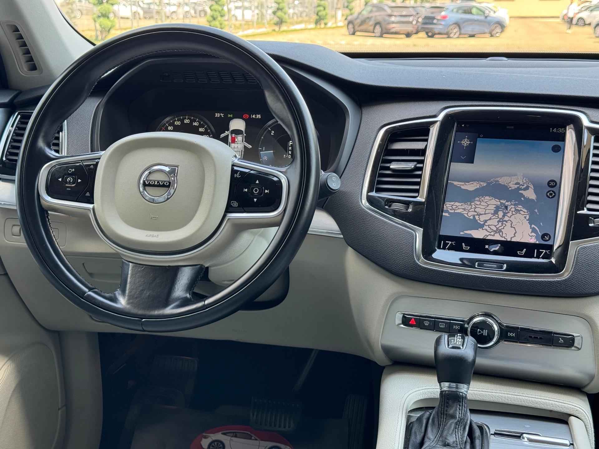 Volvo-XC 90