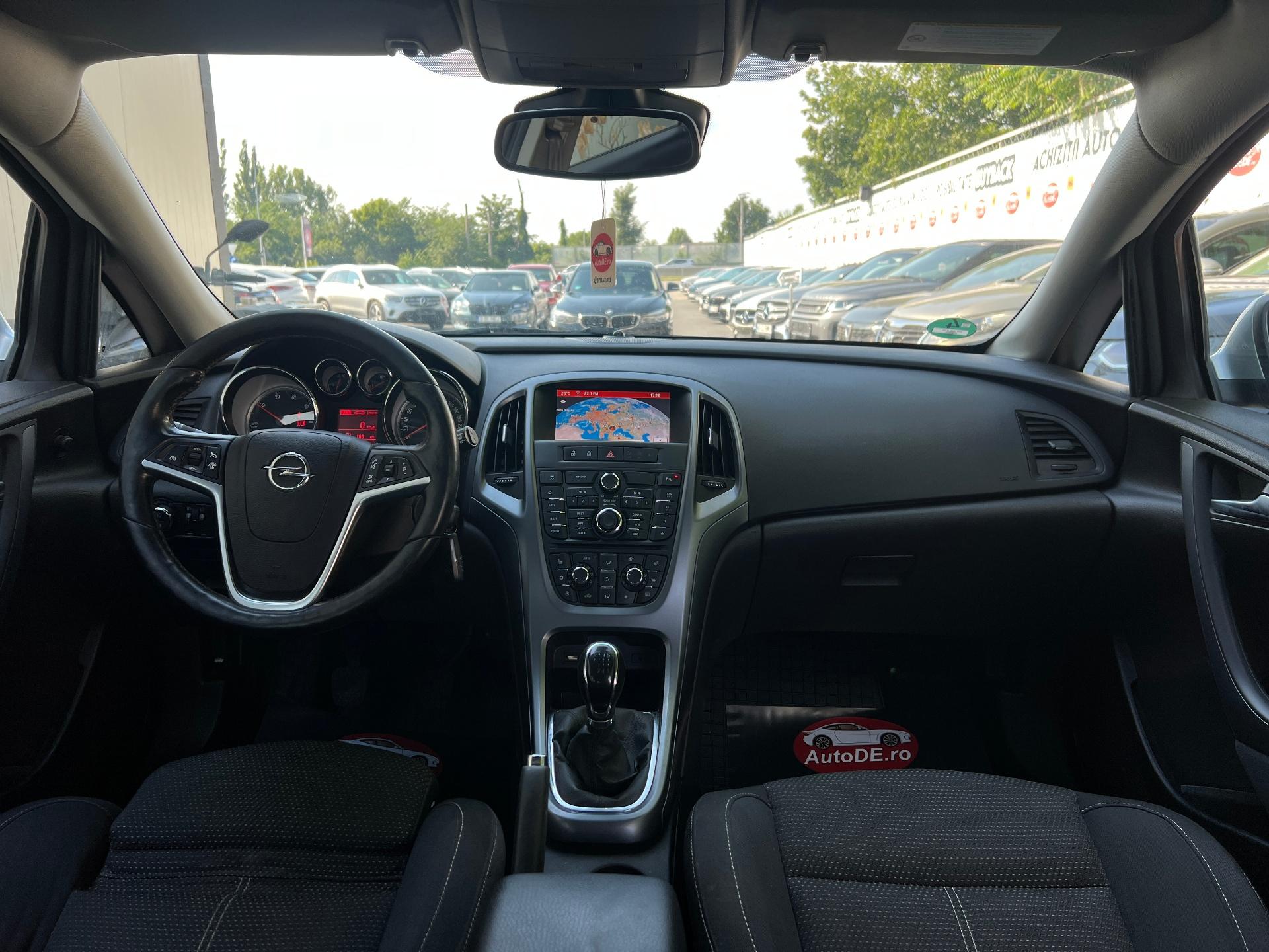 Opel-Astra