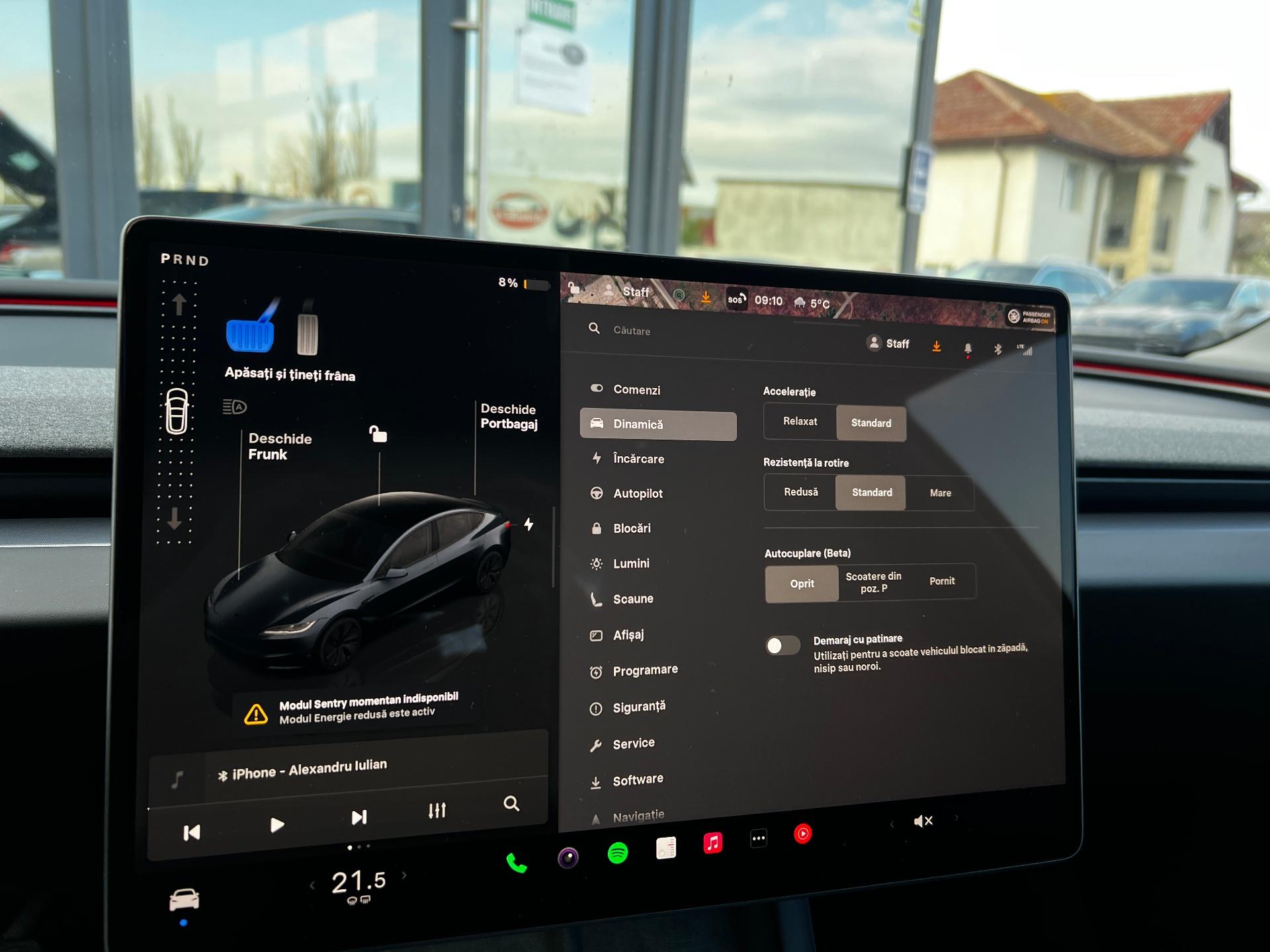 Tesla-Model 3