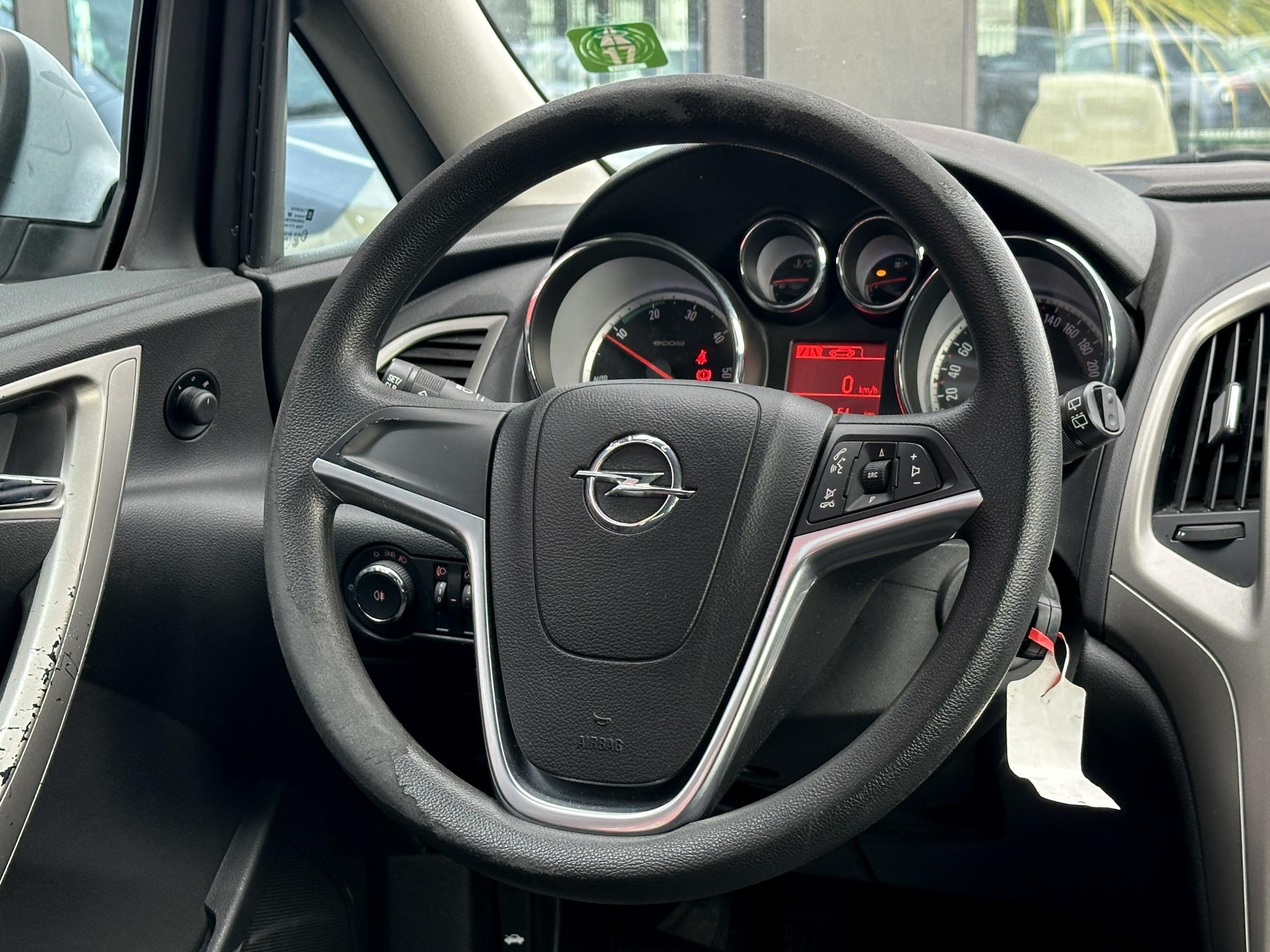 Opel-Astra