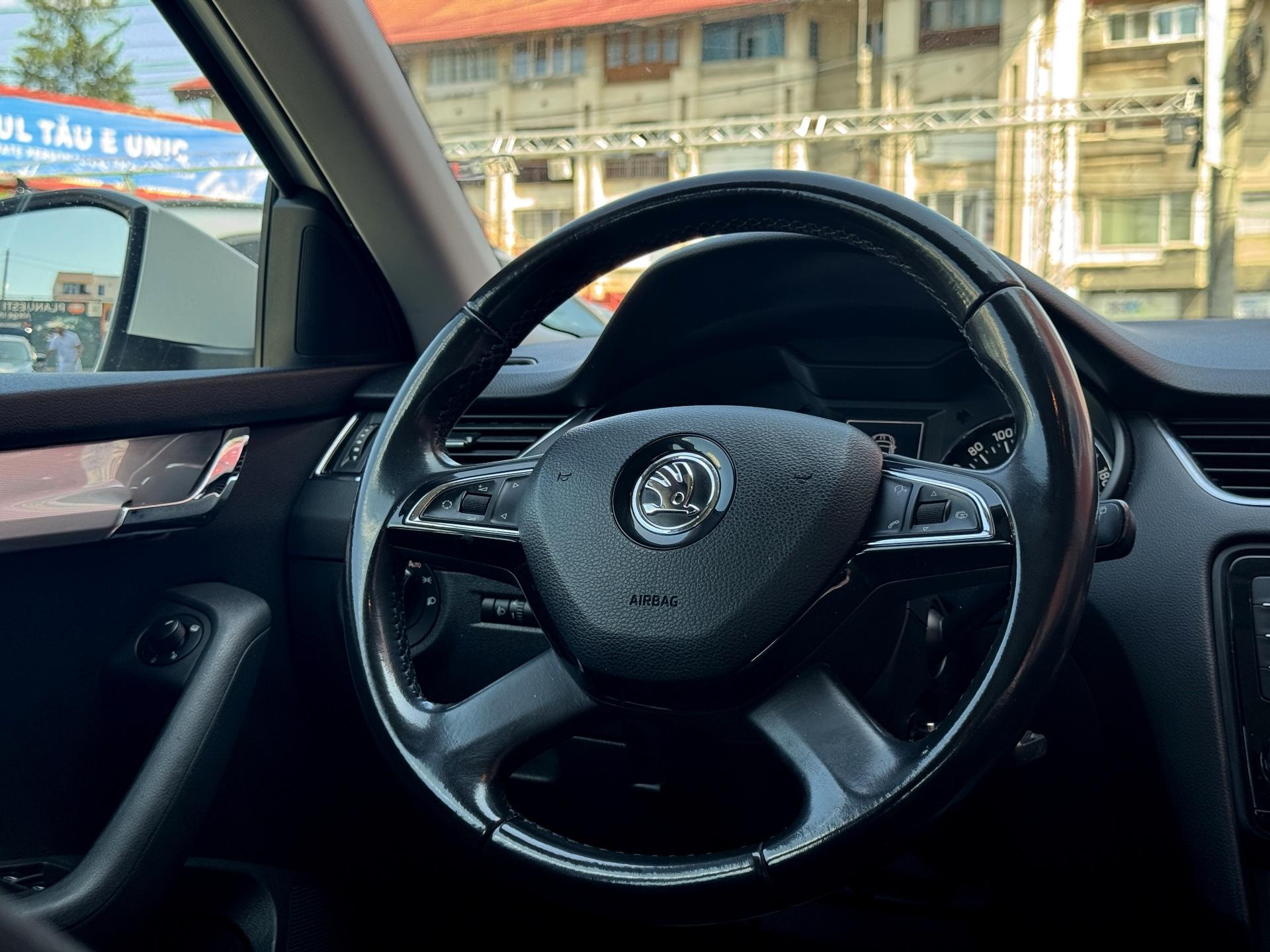Skoda-Octavia