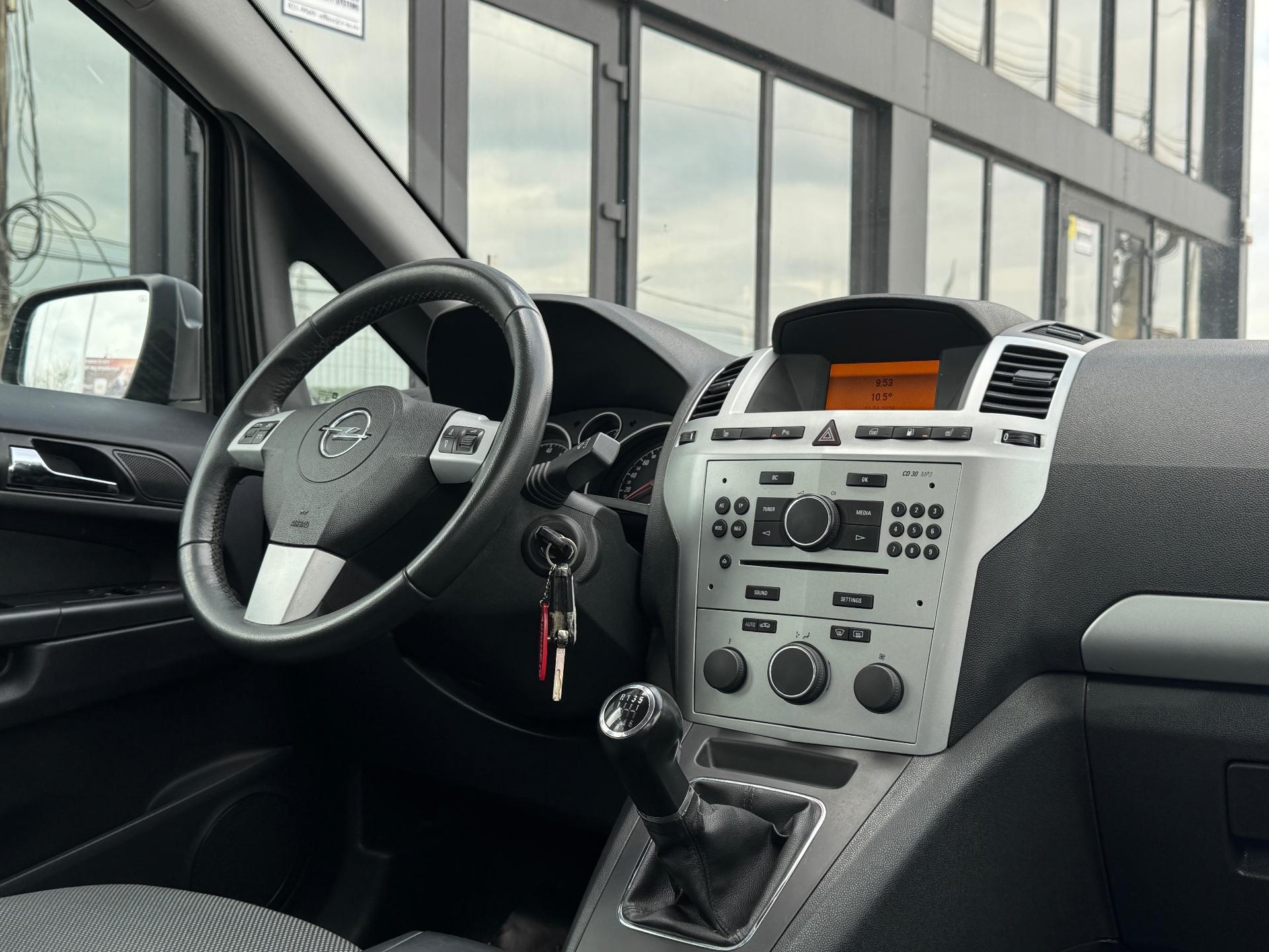 Opel-Zafira