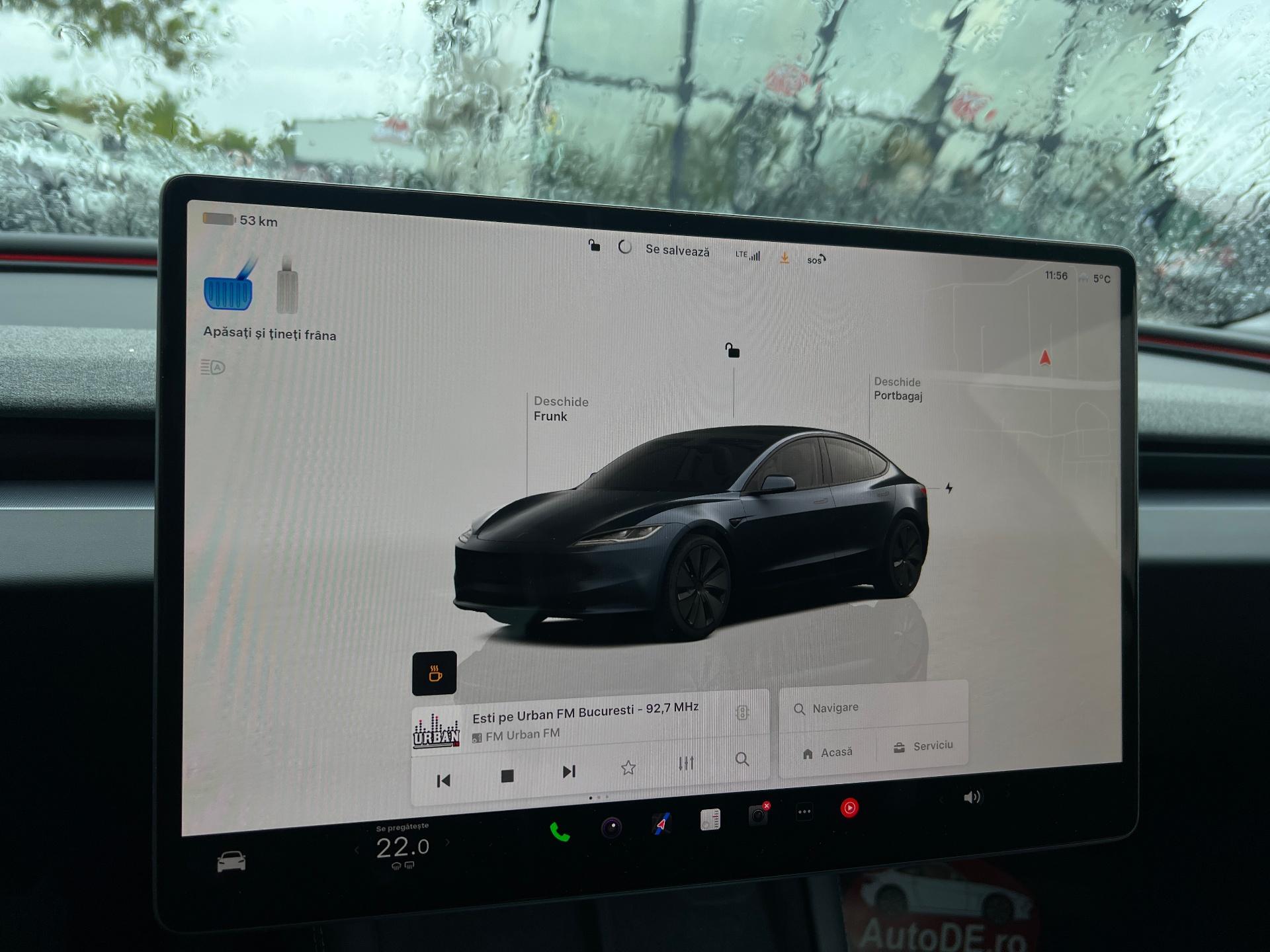 Tesla-Model 3