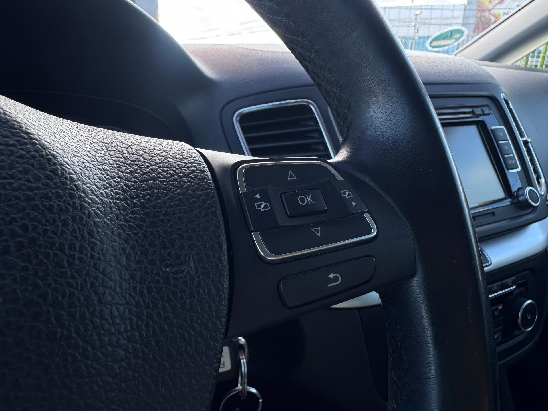 Volkswagen-Sharan