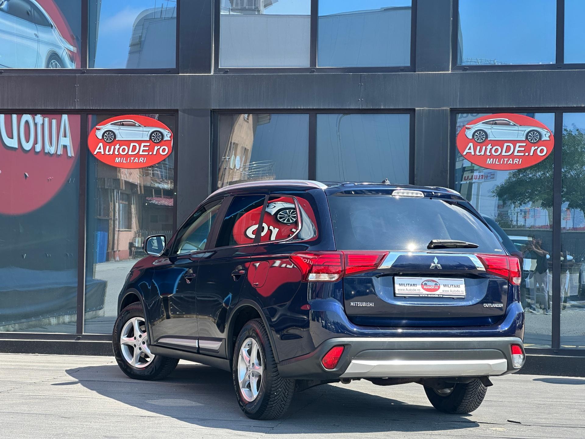 Mitsubishi-Outlander