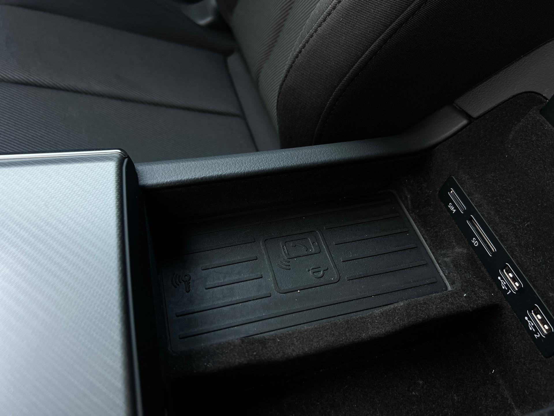 Audi-A6