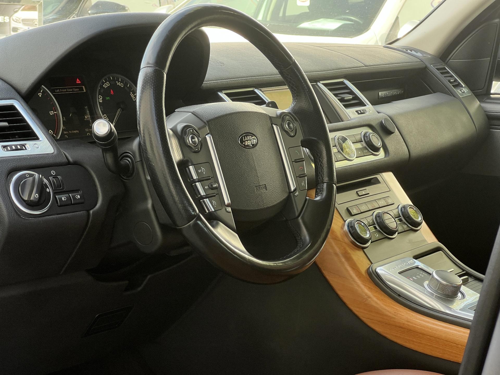 Land Rover-Range Rover Sport
