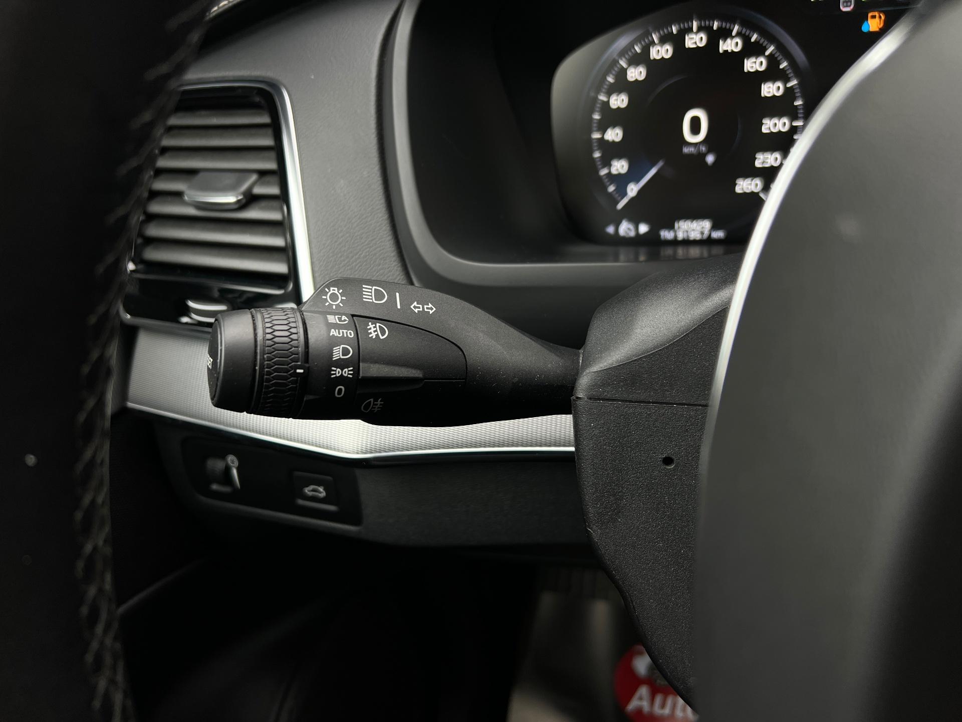 Volvo-XC 90