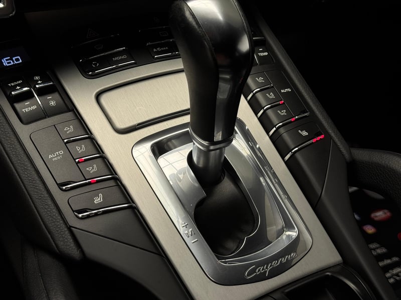 Car Thumb