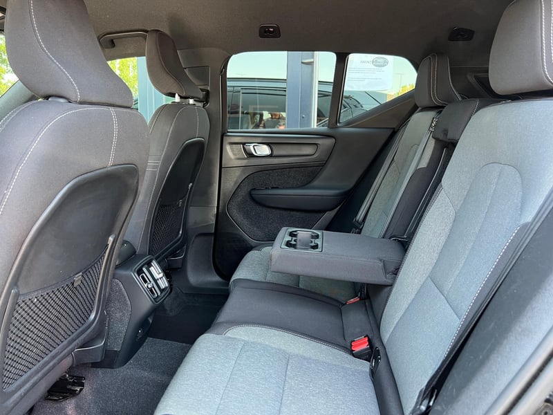 Car Thumb