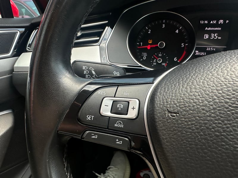 Car Thumb