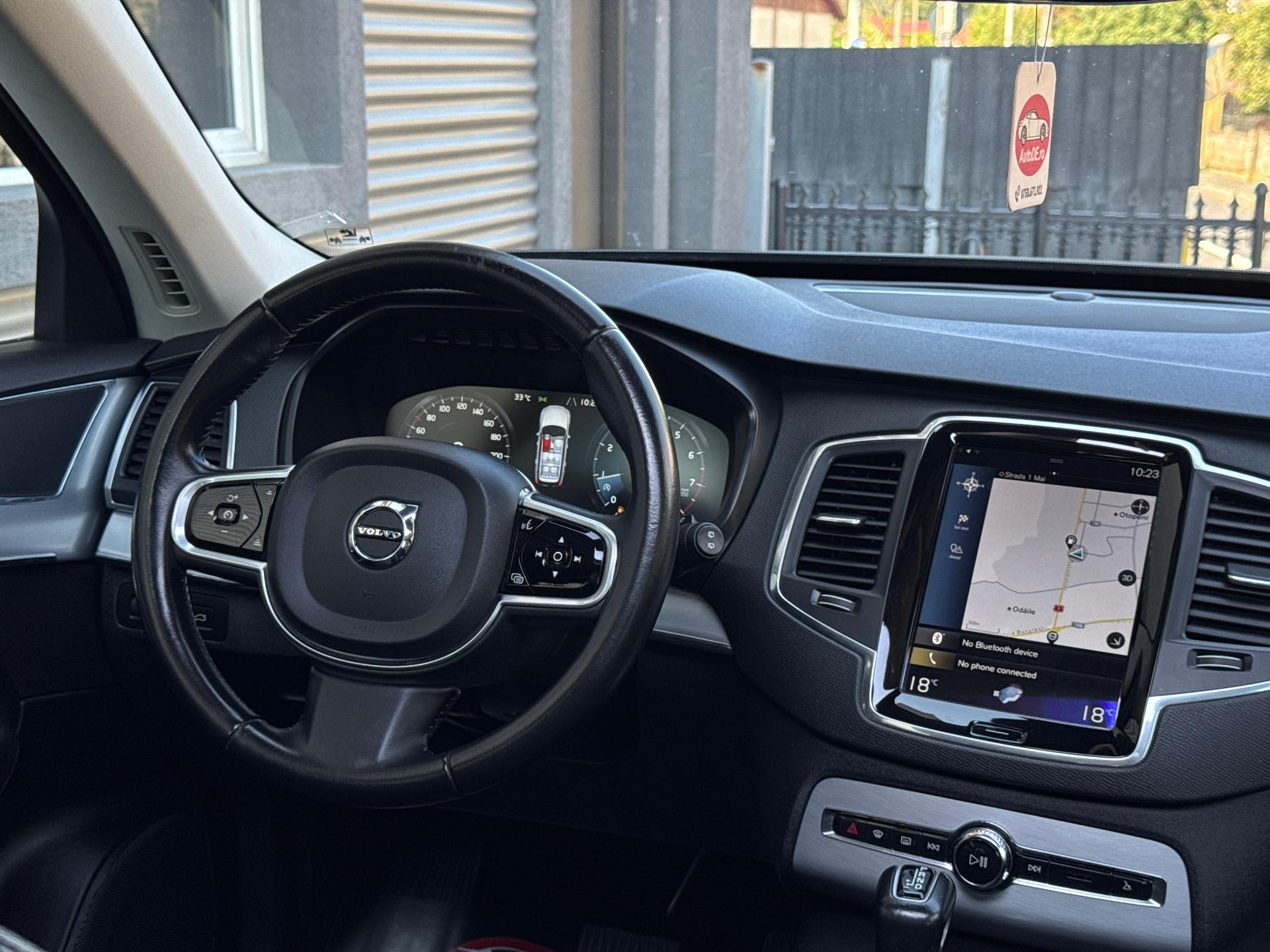 Volvo-XC 90