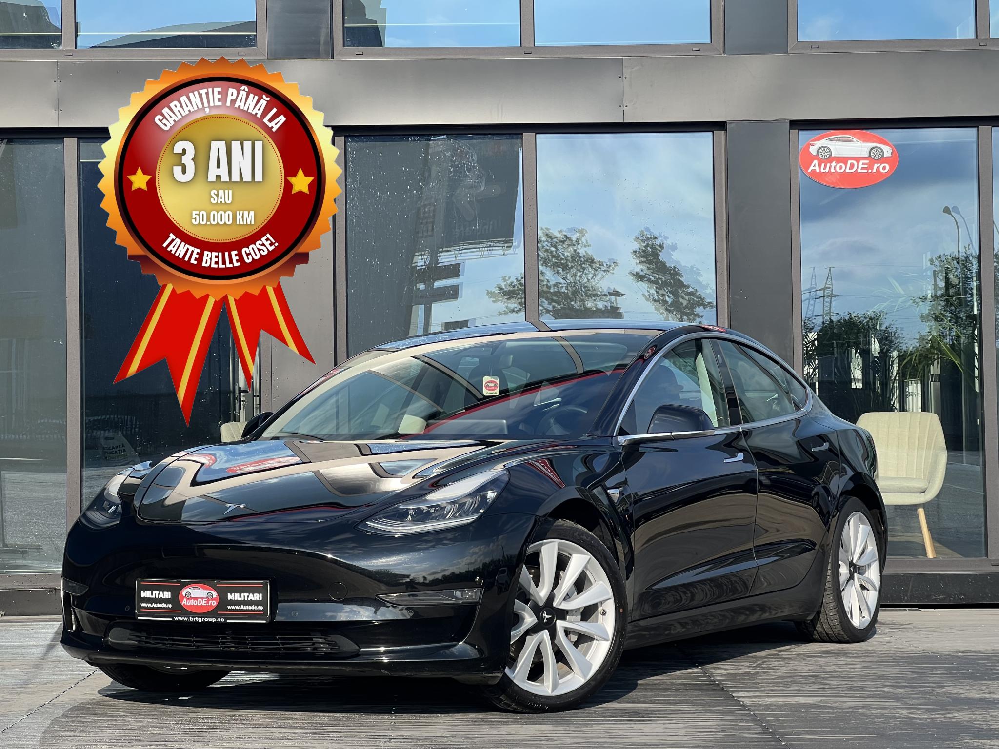 Tesla-Model 3