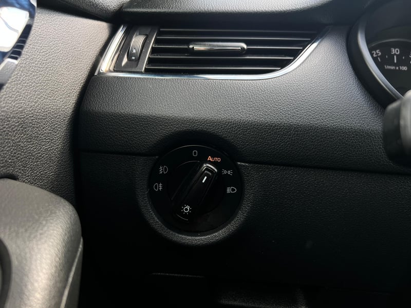 Car Thumb