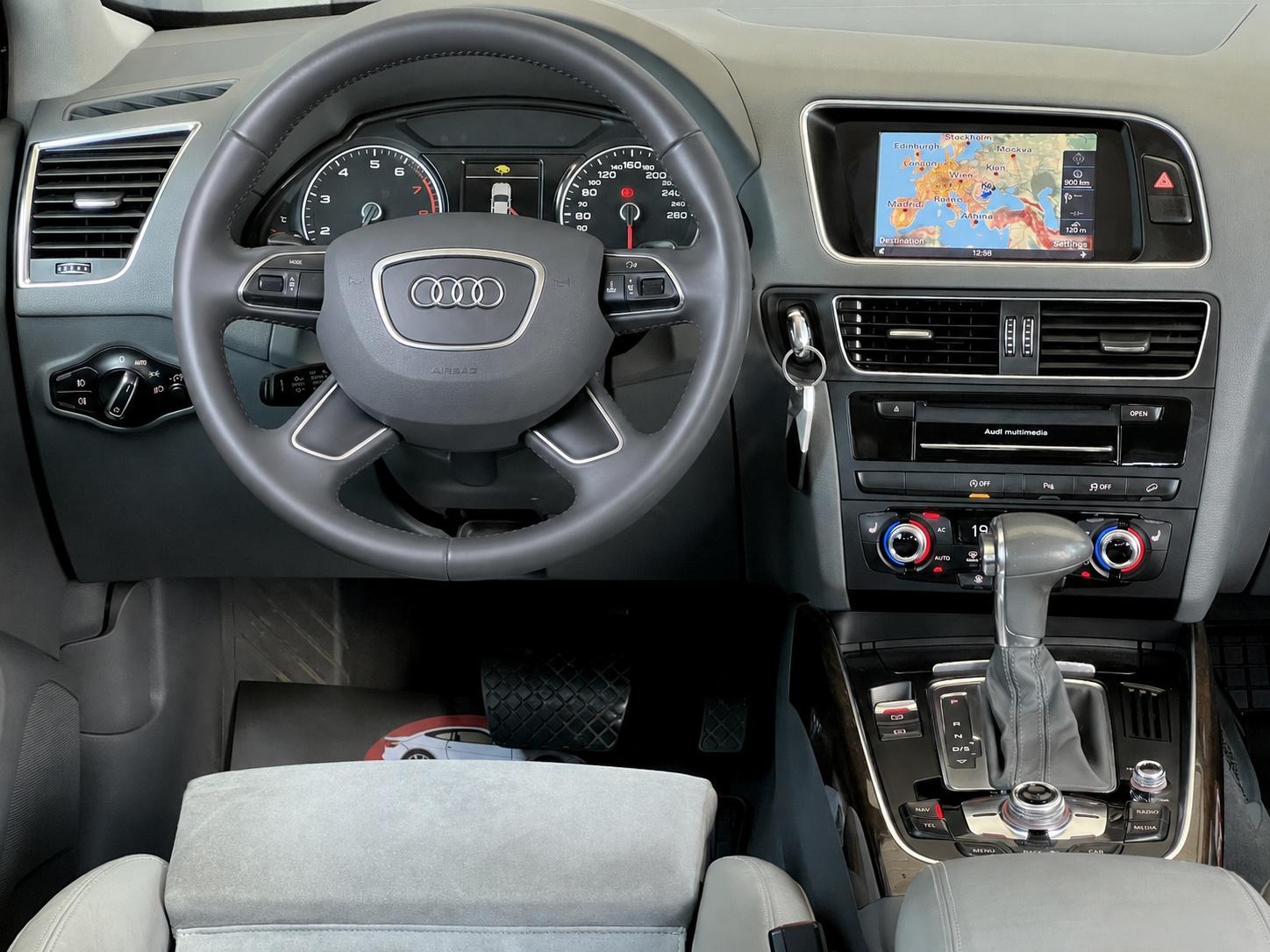 Audi-Q5