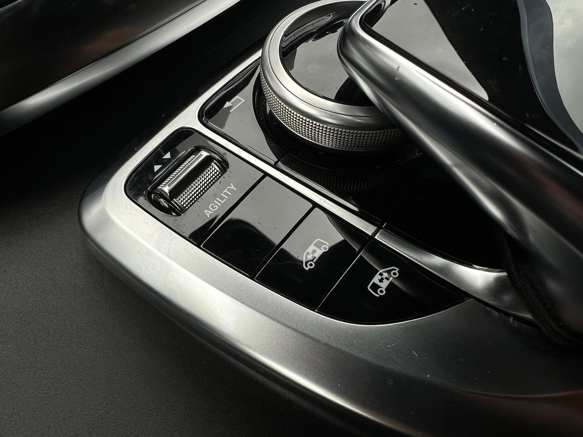 Mercedes-Benz-V