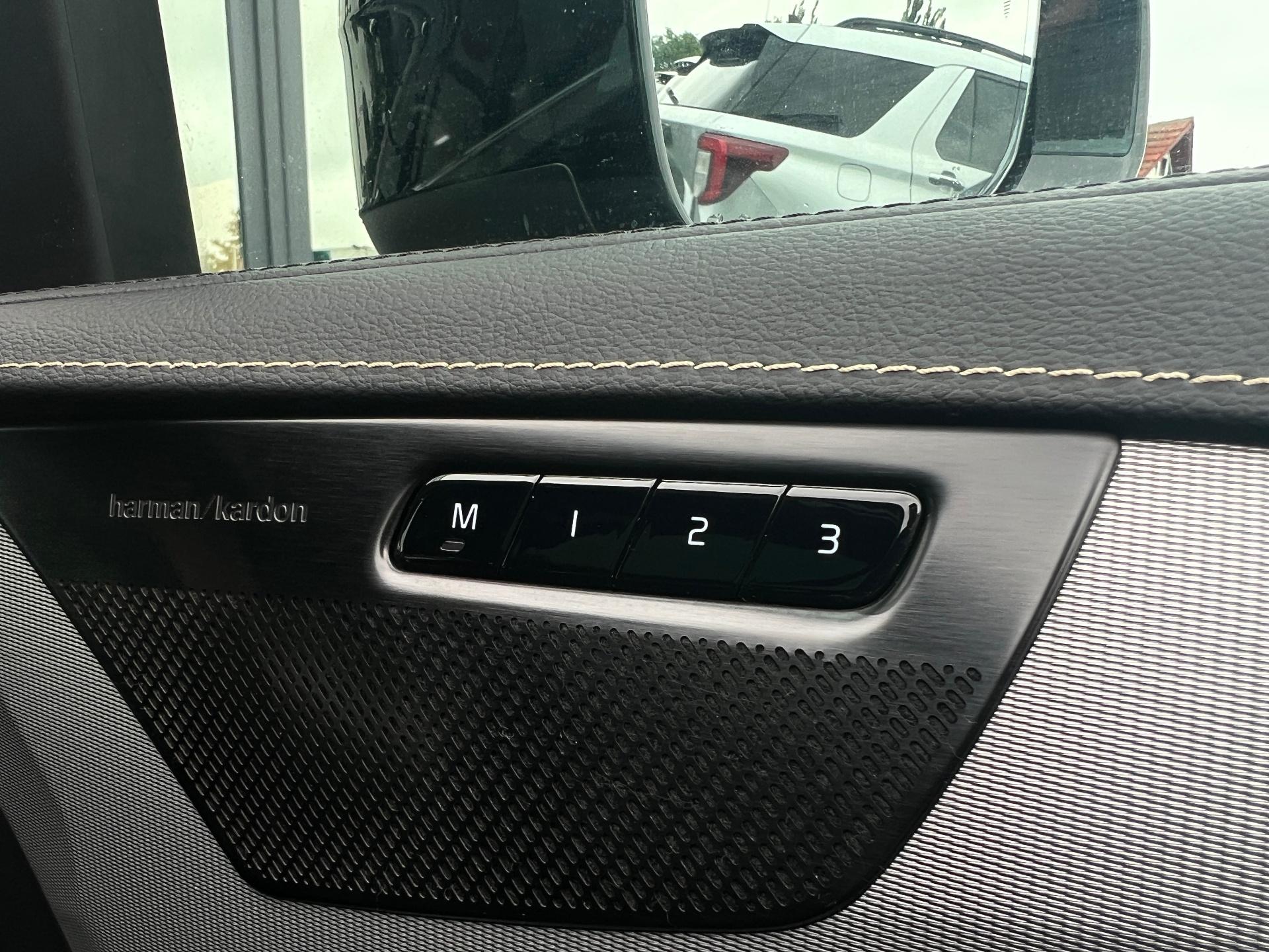 Volvo-XC 90