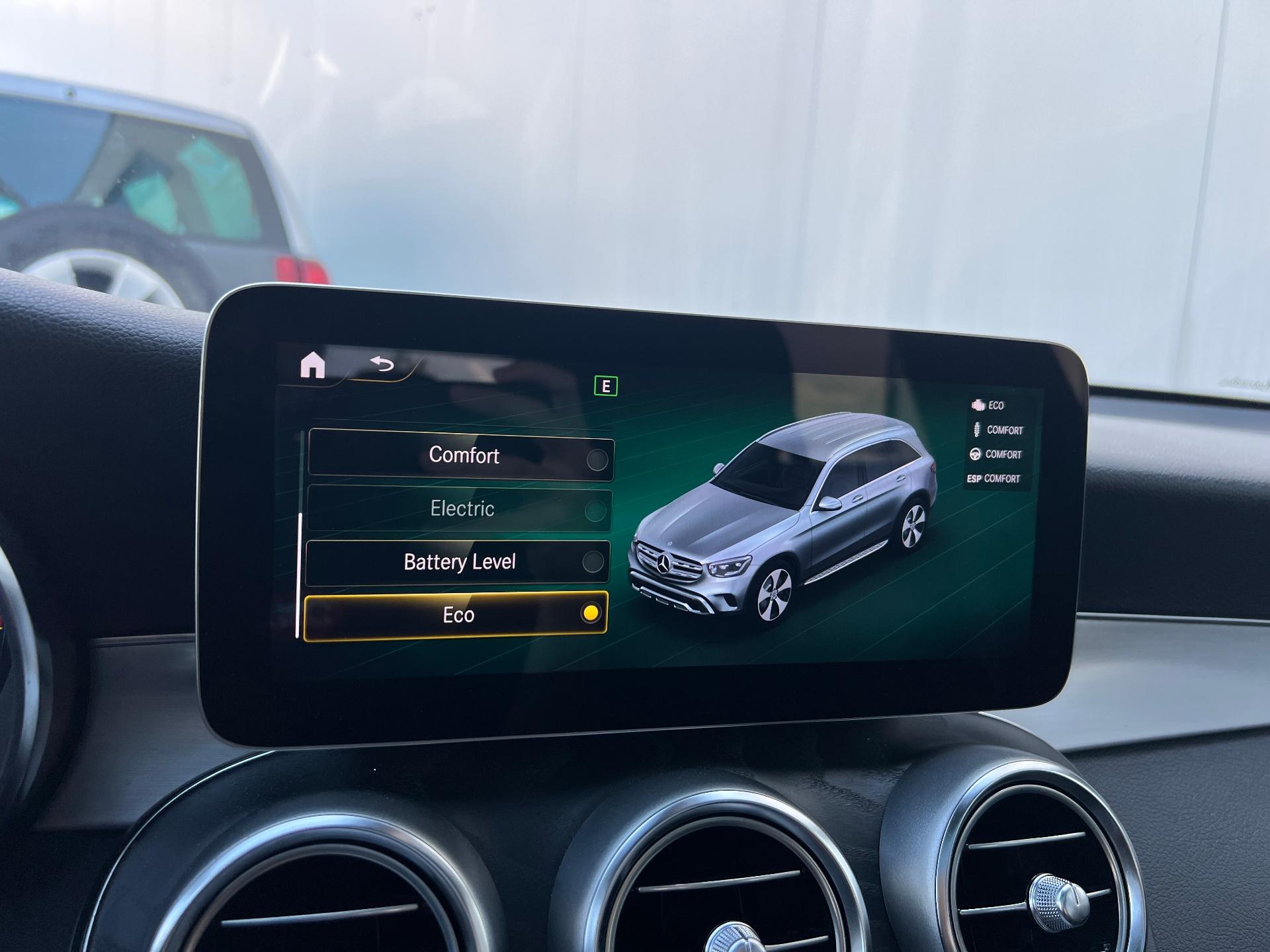 Mercedes-Benz-GLC