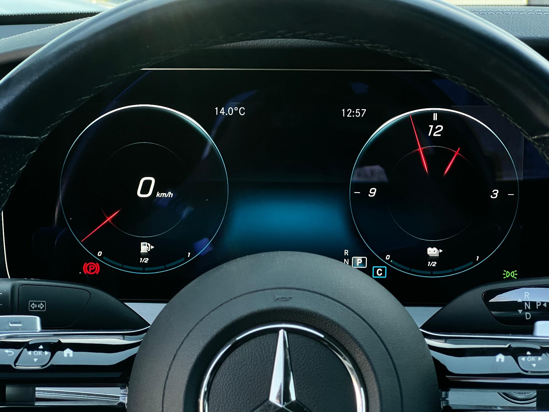 Mercedes-Benz-E