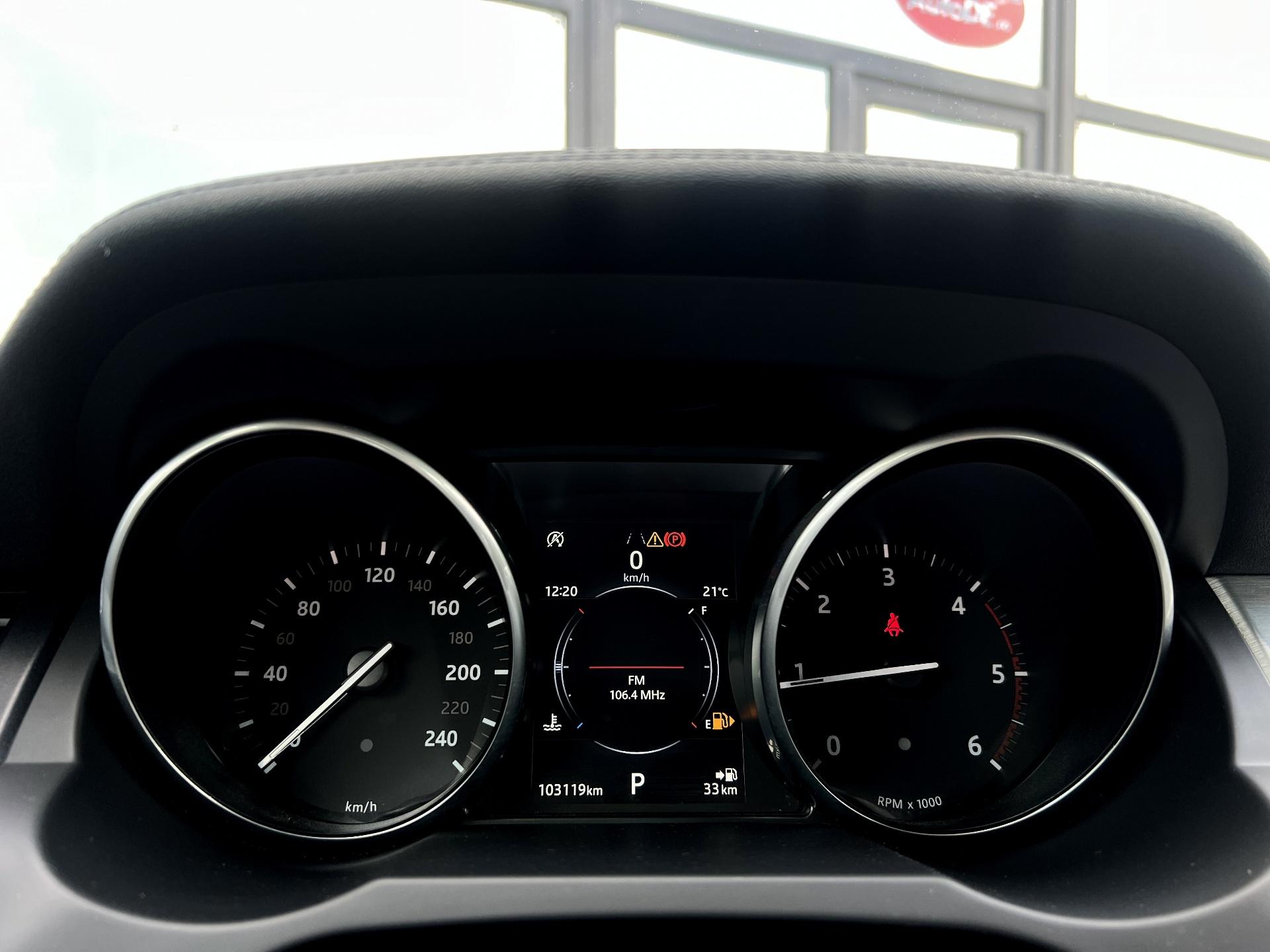 Land Rover-Range Rover Evoque