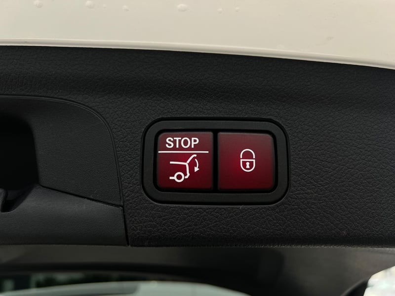 Car Thumb
