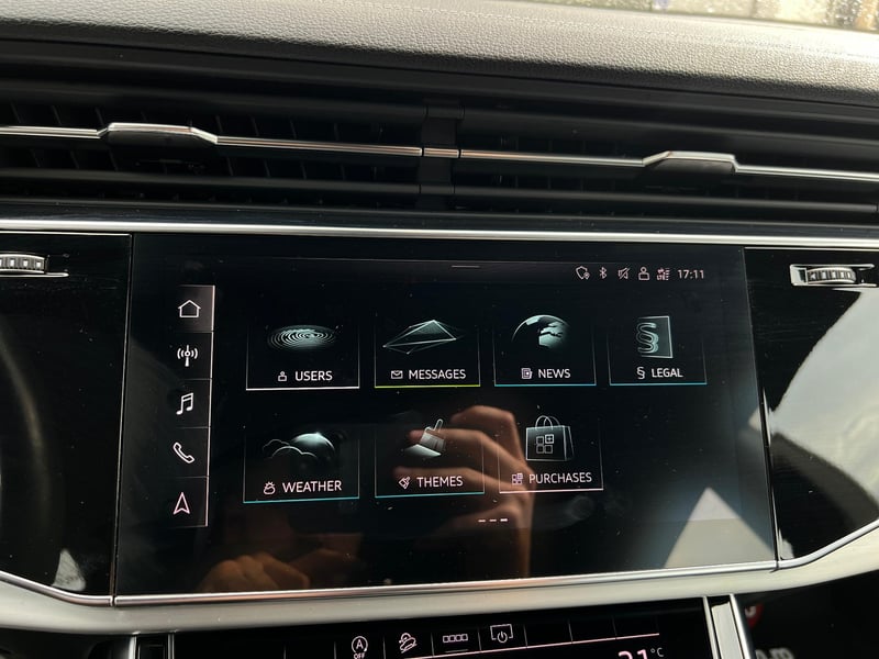 Car Thumb