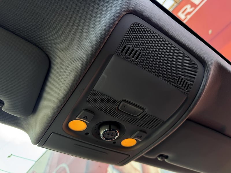 Car Thumb