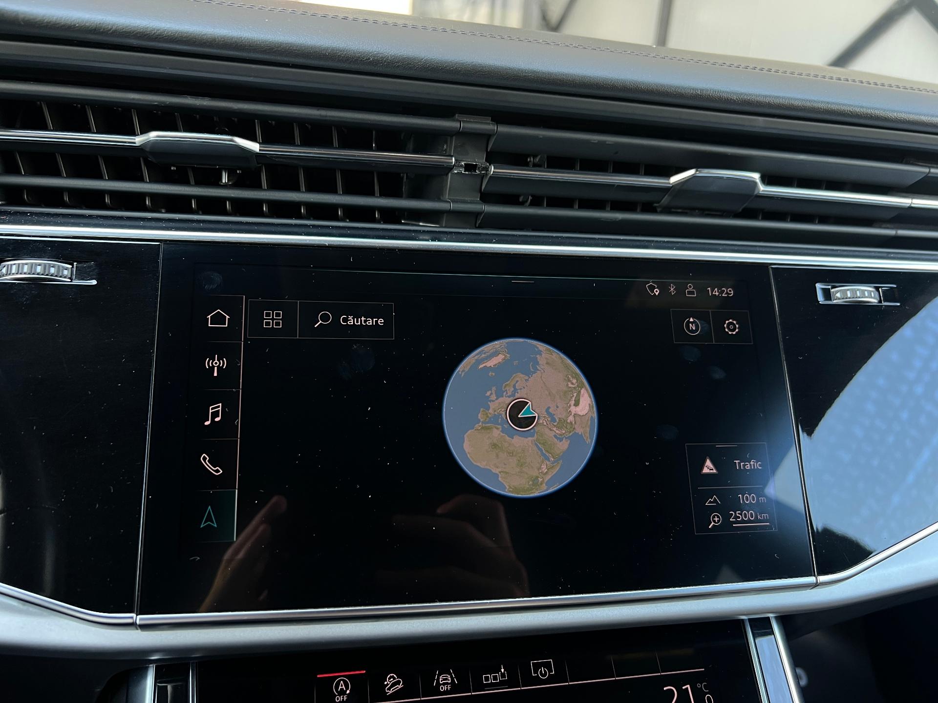 Audi-Q8