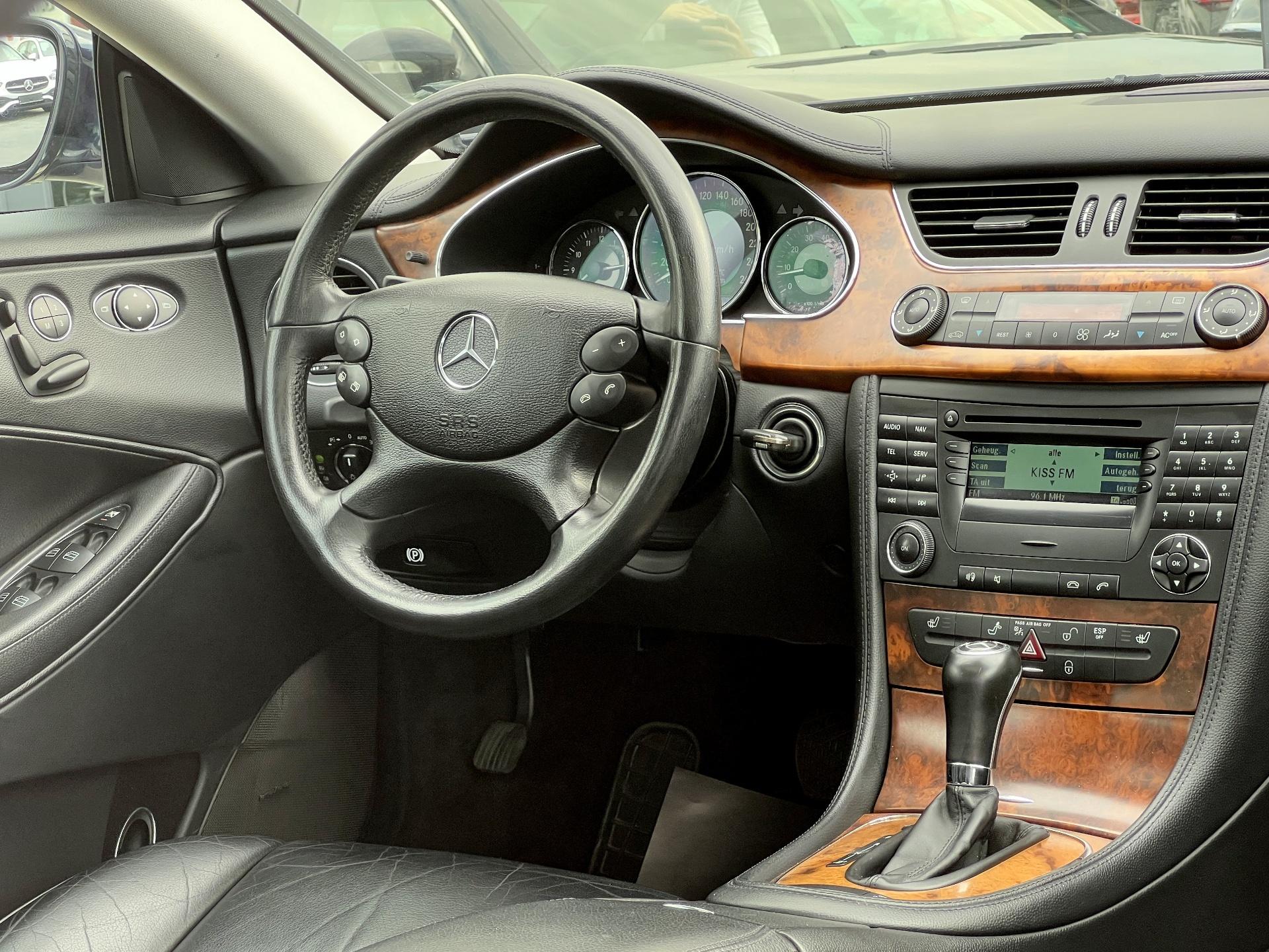 Mercedes-Benz-CLS