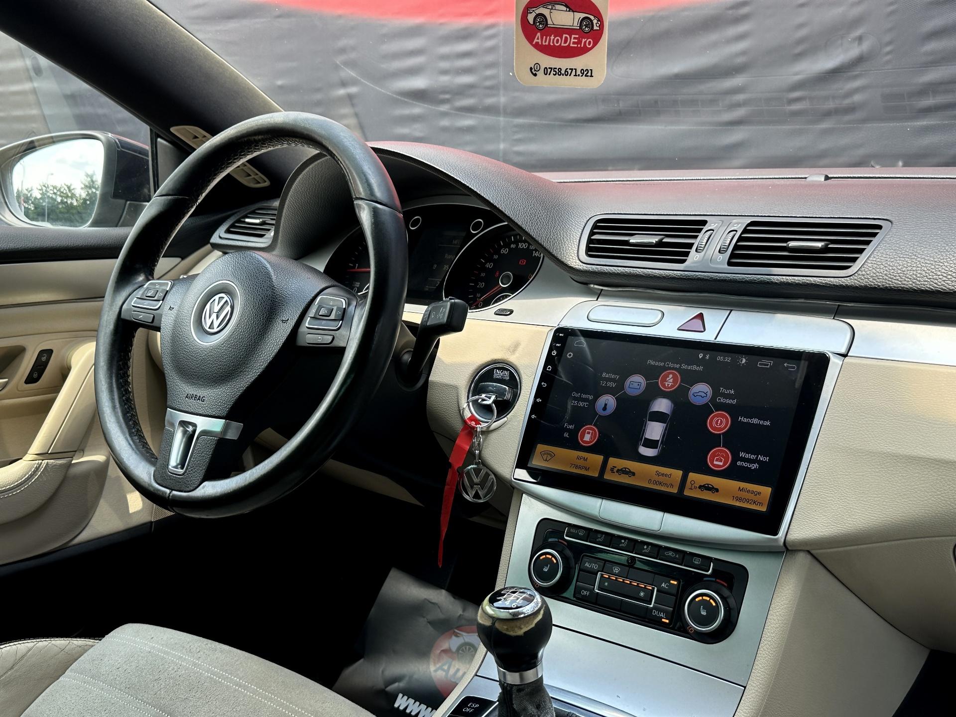 Volkswagen-Passat CC