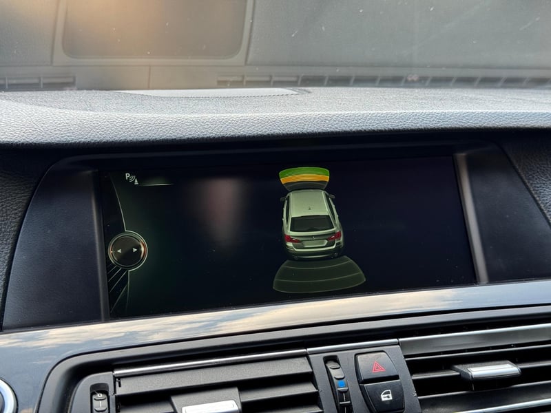 Car Thumb